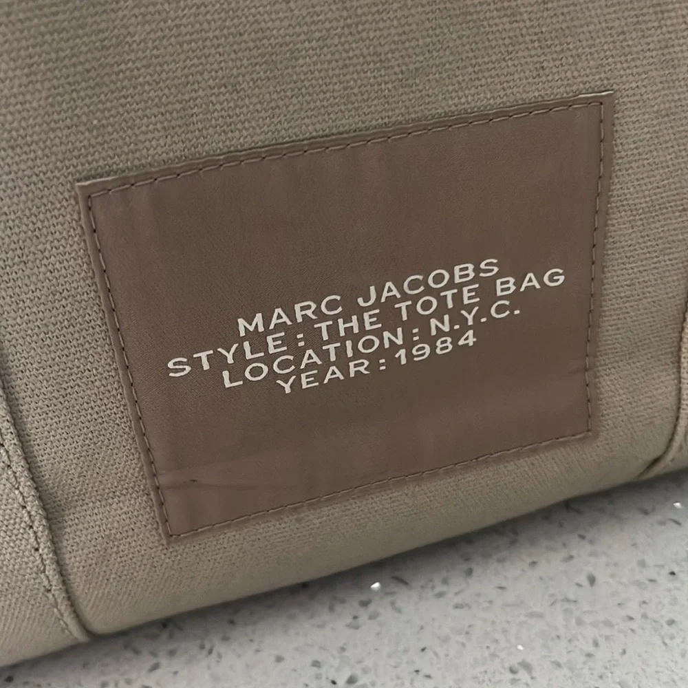 The large tote bag Marc Jacobs - Picture 3 of 7
